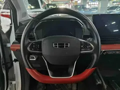 2021 Geely Emgrand S 1.4T CVT Luxury, белый — фото 7
