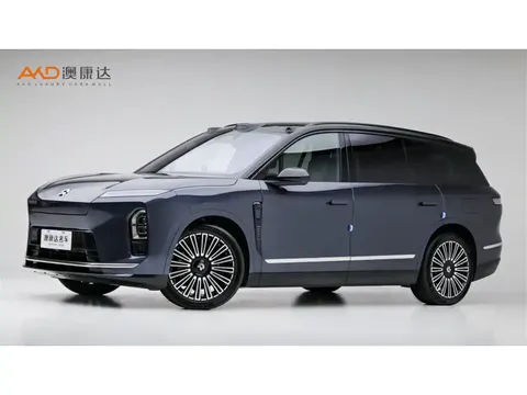 2025 Nio ES8 6-Seater Executive Luxury
