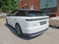 2025 Li Auto i6 4WD Standard, чёрный — фото 7
