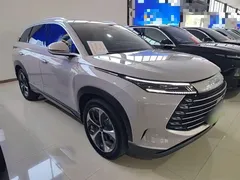 2023 BYD Frigate 07 DM-i PHEV 100KM Flagship — фото 4