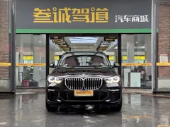 2022 BMW X5 xDrive40i M Sport Package, чёрный — фото 2