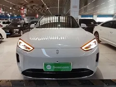 2025 Aito M5 EREV Ultra 4WD, белый — фото 3