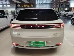 2025 Aito M5 EREV Ultra 4WD, белый — фото 6