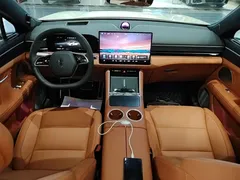 2025 Aito M5 EREV Ultra 4WD, белый — фото 10