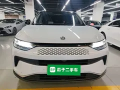 2024 Leapmotor C11 EREV 300 Premium, синий — фото 3