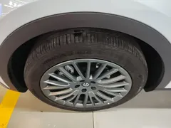2024 Leapmotor C11 EREV 300 Premium, синий — фото 23