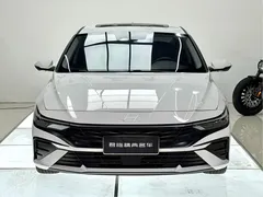 2023 Hyundai Elantra 1.5L CVT LUX Premium, белый — фото 2