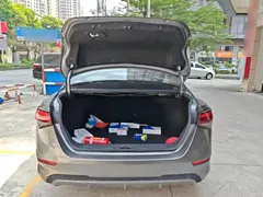 2021 Nissan Sylphy 1.6L XL CVT — фото 19