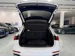 2023 Audi Q3 35 TFSI Fashion Sport 1.4T, белый — фото 10