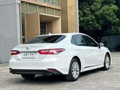 2022 Toyota Camry 2.0GVP Leading, белый — фото 8