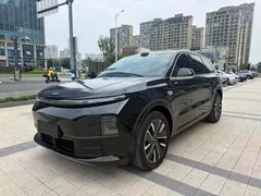 2025 Li Auto L6, чёрный — фото 1