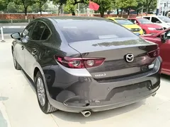 2021 Mazda 3 1.5L AT — фото 5