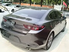 2021 Mazda 3 1.5L AT — фото 7