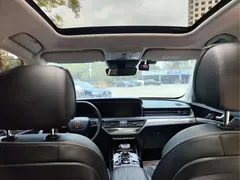 2022 Hongqi HS5 2.0T 4WD — фото 9