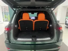 2025 Li Auto L9 Smart Refresh, зелёный — фото 6