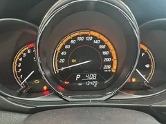 2022 Toyota Yaris L Zhixuan X 1.5L CVT Leading Plus, белый — фото 13