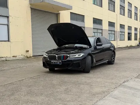 2022 BMW 5 Series 530Li Premium M Sport Package