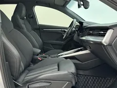 2022 Audi A3L Limousine 35 TFSI Fashion Sport, белый — фото 9