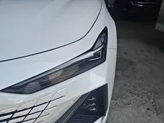 2022 Changan UNI-V 1.5T, белый — фото 24