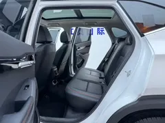 2023 Kia Seltos 1.5L CVT Luxury, белый — фото 13