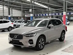 2023 Volvo XC60 4WD Luxury — фото 1