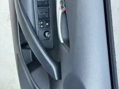 2021 Toyota Corolla 1.2T S-CVT Luxury, белый — фото 4