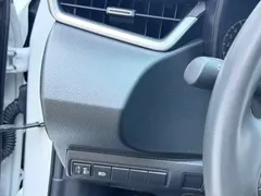 2021 Toyota Corolla 1.2T S-CVT Luxury, белый — фото 7