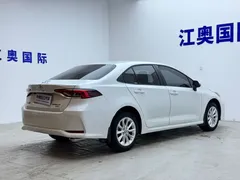 2021 Toyota Corolla 1.2T S-CVT Luxury, белый — фото 19