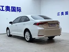 2021 Toyota Corolla 1.2T S-CVT Luxury, белый — фото 22