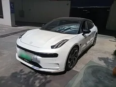 2023 Zeekr 001 ME 100kWh EV, белый — фото 2