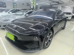 2024 Nio ET5T 75kWh Touring, чёрный — фото 2