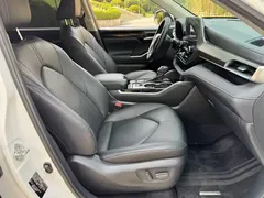 2022 Toyota Highlander Hybrid 2.5L 4WD Premium 7-seat, белый — фото 11
