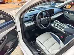 2023 Geely Preface 2.0TD Premium, белый — фото 4