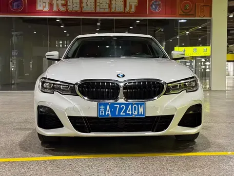 2022 BMW 3 Series 325i M Sport Package