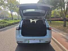 2024 Leapmotor C10 530 Smart, белый — фото 14