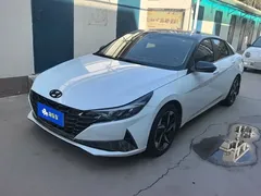 2021 Hyundai Elantra 1.5L CVT LUX Premium, белый — фото 1