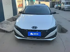 2021 Hyundai Elantra 1.5L CVT LUX Premium, белый — фото 2