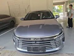 2024 BYD Destroyer 05 DM-i PHEV 55km Luxury — фото 3