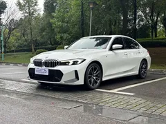 2023 BMW 3 Series 320Li M Sport Package, белый — фото 1