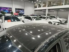 2022 Hyundai Elantra 1.5L CVT LUX Premium — фото 9