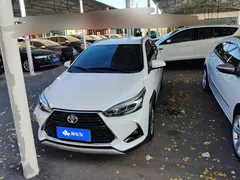 2022 Toyota Yaris L Zhixuan X 1.5L CVT Leading Plus, белый — фото 2