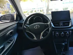 2022 Toyota Yaris L Zhixuan X 1.5L CVT Leading Plus, белый — фото 15