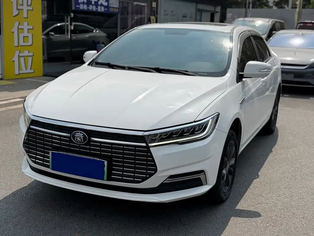 2021 BYD Qin Travel