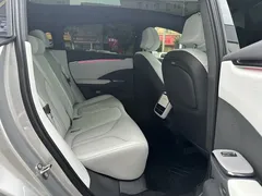2026 Xpeng G7 EREV 1704 Max Tech — фото 17