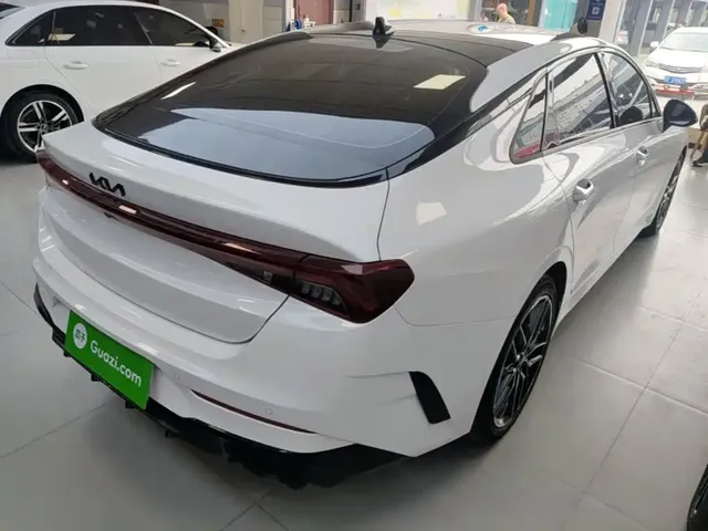 2021 Kia K5 380T GT-Line
