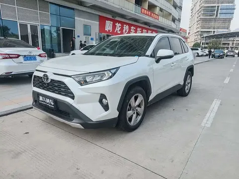 2022 Toyota RAV4 2.0L CVT 2WD Fashion