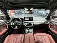 2022 BMW 5 Series 530Li Leading M Sport Package, чёрный — фото 6