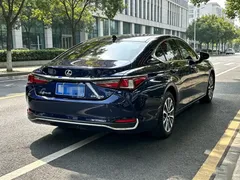 2022 Lexus ES 200 Excellence, синий — фото 6