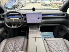 2026 Nio ES8 6-seat Executive Luxury, зелёный — фото 7