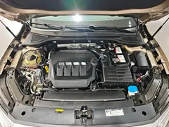 2022 Volkswagen Passat 330TSI Luxury — фото 8